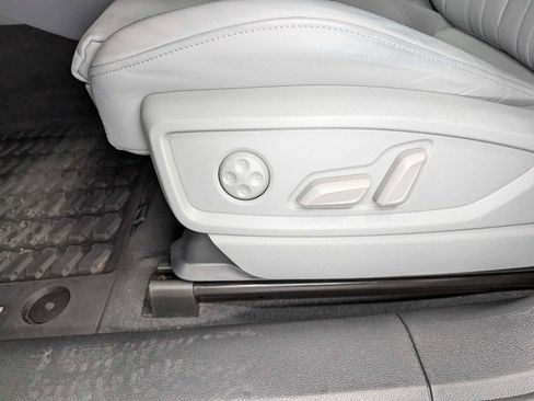 Used 2024 Audi Q5 2.0T Premium Plus AWD/4WD image 38