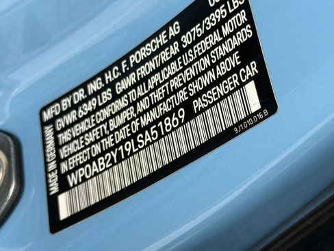 Certified 2020 Porsche Taycan 4S AWD/4WD image 25