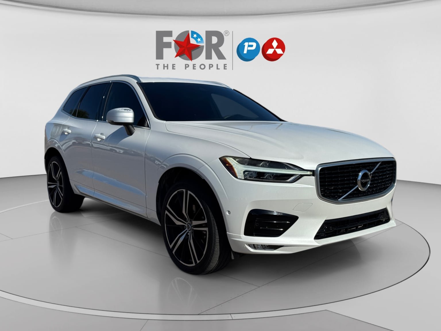 Used 2019 Volvo XC60 T5 R-Design w/ Protection Package Premier FWD image 7