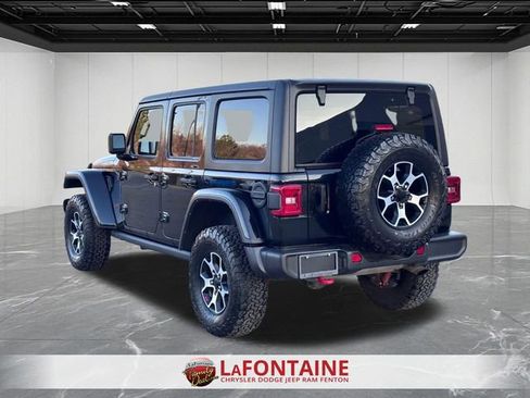 Used 2022 Jeep Wrangler Unlimited Rubicon w/ LED Lighting Group AWD/4WD image 3