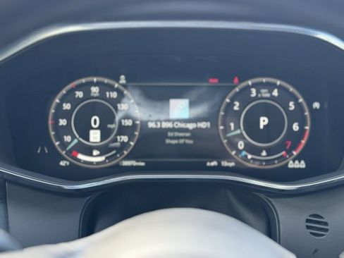 Used 2023 Jaguar F-PACE S image 27