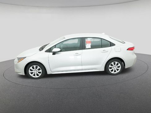 New 2026 Toyota Corolla LE image 3