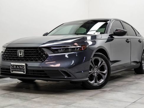 Used 2024 Honda Accord EX image 1