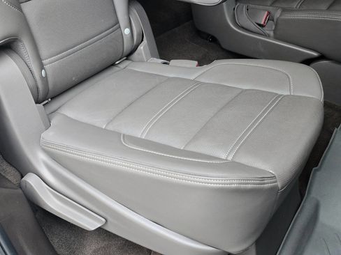 Used 2015 GMC Yukon Denali w/ Premium Package image 82