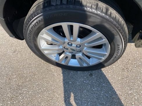 Used 2009 Land Rover LR2 HSE image 33