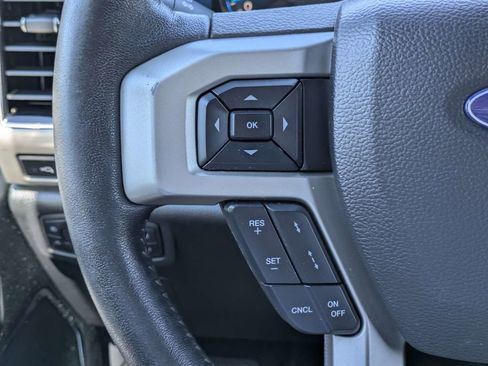 Used 2018 Ford F150 Lariat w/ Equipment Group 502A Luxury image 27