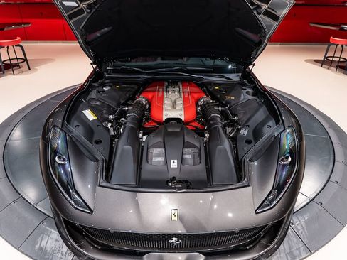 Certified 2023 Ferrari 812 GTS RWD image 18
