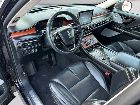 Used 2021 Lincoln Aviator Reserve w/ Equipment Group 210A AWD/4WD image 12