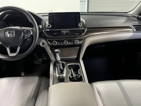 Used 2019 Honda Accord EX image 21