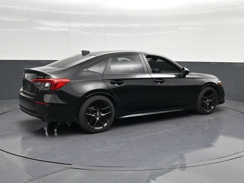 Used 2022 Honda Civic Sport image 3