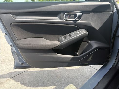 Used 2022 Honda Civic Sport image 22