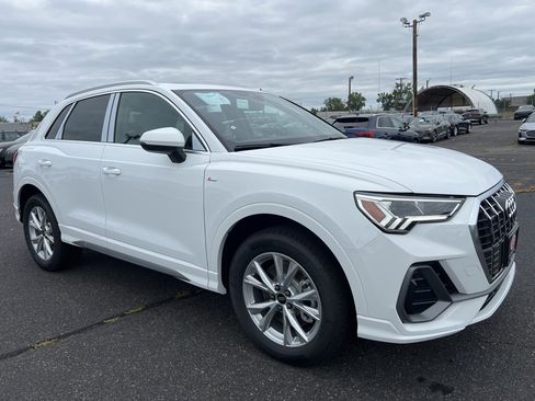 New 2025 Audi Q3 2.0T Premium image 6