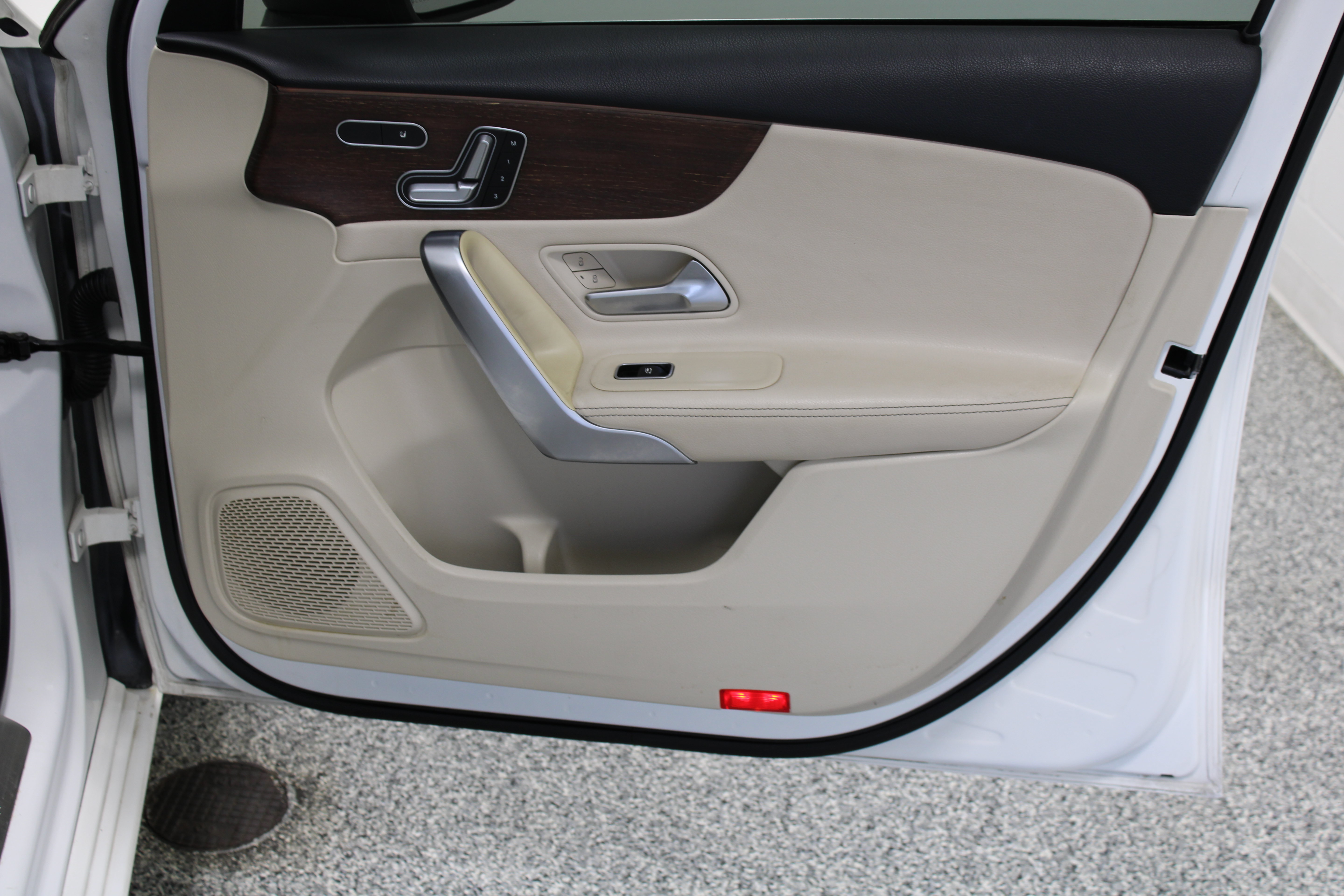 Used 2019 Mercedes-Benz A 220 image 36