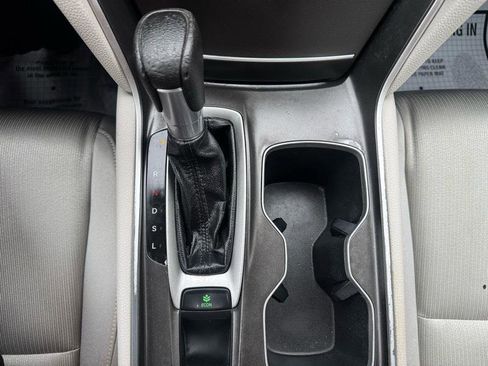Used 2019 Honda Accord LX image 15
