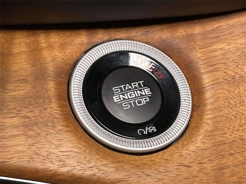 Used 2022 Jeep Grand Cherokee Summit image 42