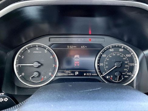 Used 2025 Mitsubishi Outlander ES image 15