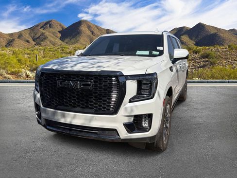 Certified 2023 GMC Yukon XL Denali Ultimate AWD/4WD image 14
