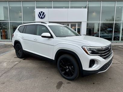 New 2026 Volkswagen Atlas SE