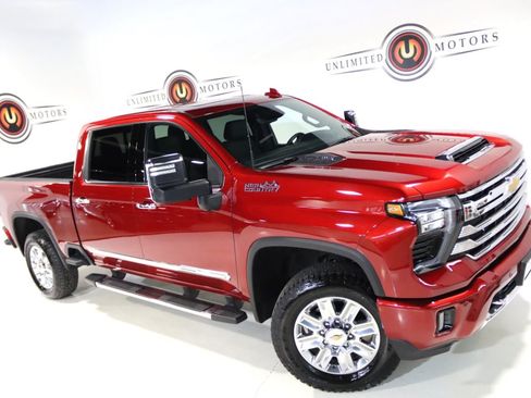 Used 2025 Chevrolet Silverado 2500 High Country w/ Technology Package AWD/4WD image 89