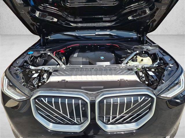 Certified 2025 BMW X3 xDrive30i w/ Premium Package AWD/4WD image 23