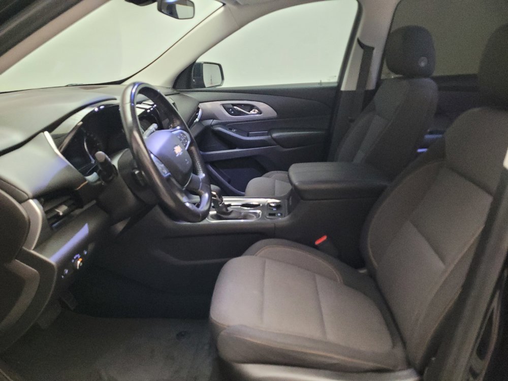 Used 2021 Chevrolet Traverse LT FWD image 17