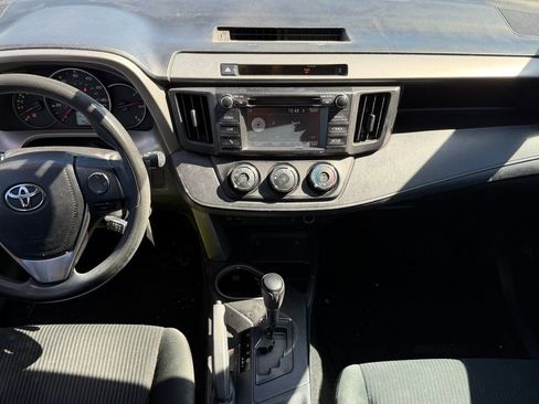 Used 2016 Toyota RAV4 LE image 8