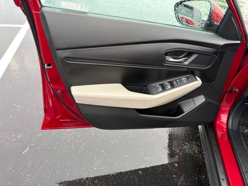 Used 2024 Honda Accord EX image 12