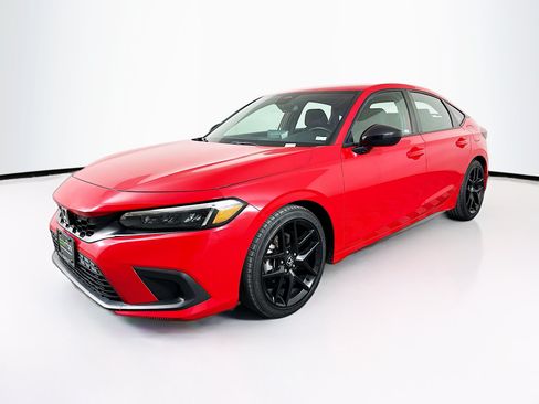 Used 2024 Honda Civic Sport image 3