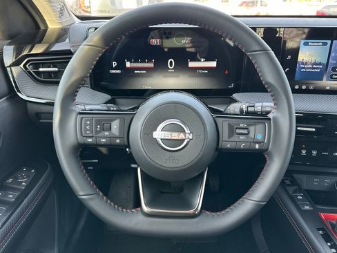 New 2026 Nissan Kicks SR w/ Illumination Package image 17