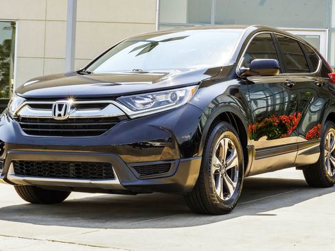 Used 2017 Honda CR-V LX image 8
