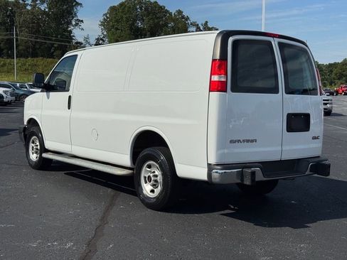 Used 2023 GMC Savana 2500 w/ Driver Convenience Package image 5
