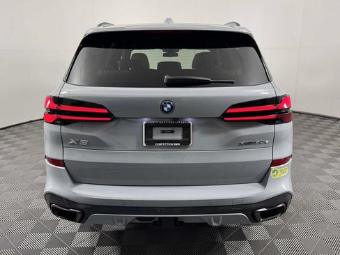 Used 2024 BMW X5 xDrive50e w/ M Sport Package AWD/4WD image 9