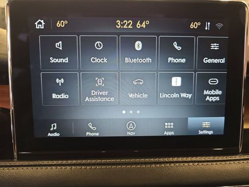 Used 2020 Lincoln Corsair Reserve w/ Equipment Group 201A AWD/4WD image 24
