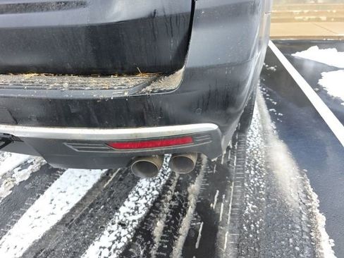 Used 2023 Chevrolet Suburban High Country w/ Advanced Technology Package image 8