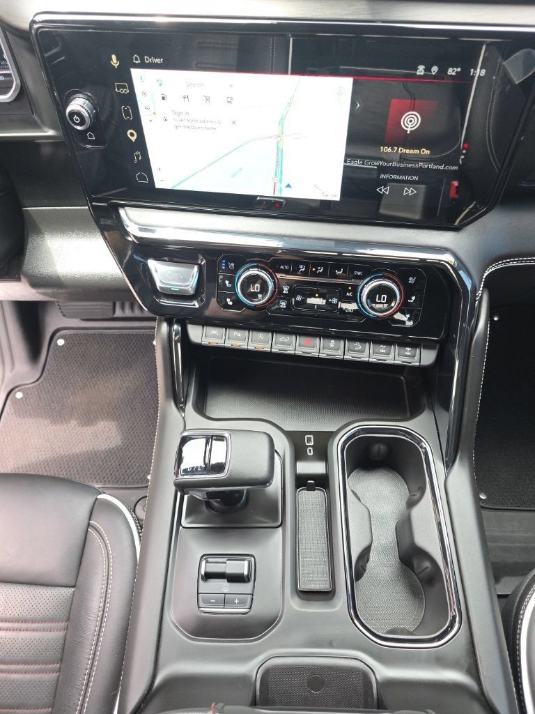 Used 2023 GMC Sierra 1500 AT4X AWD/4WD image 15