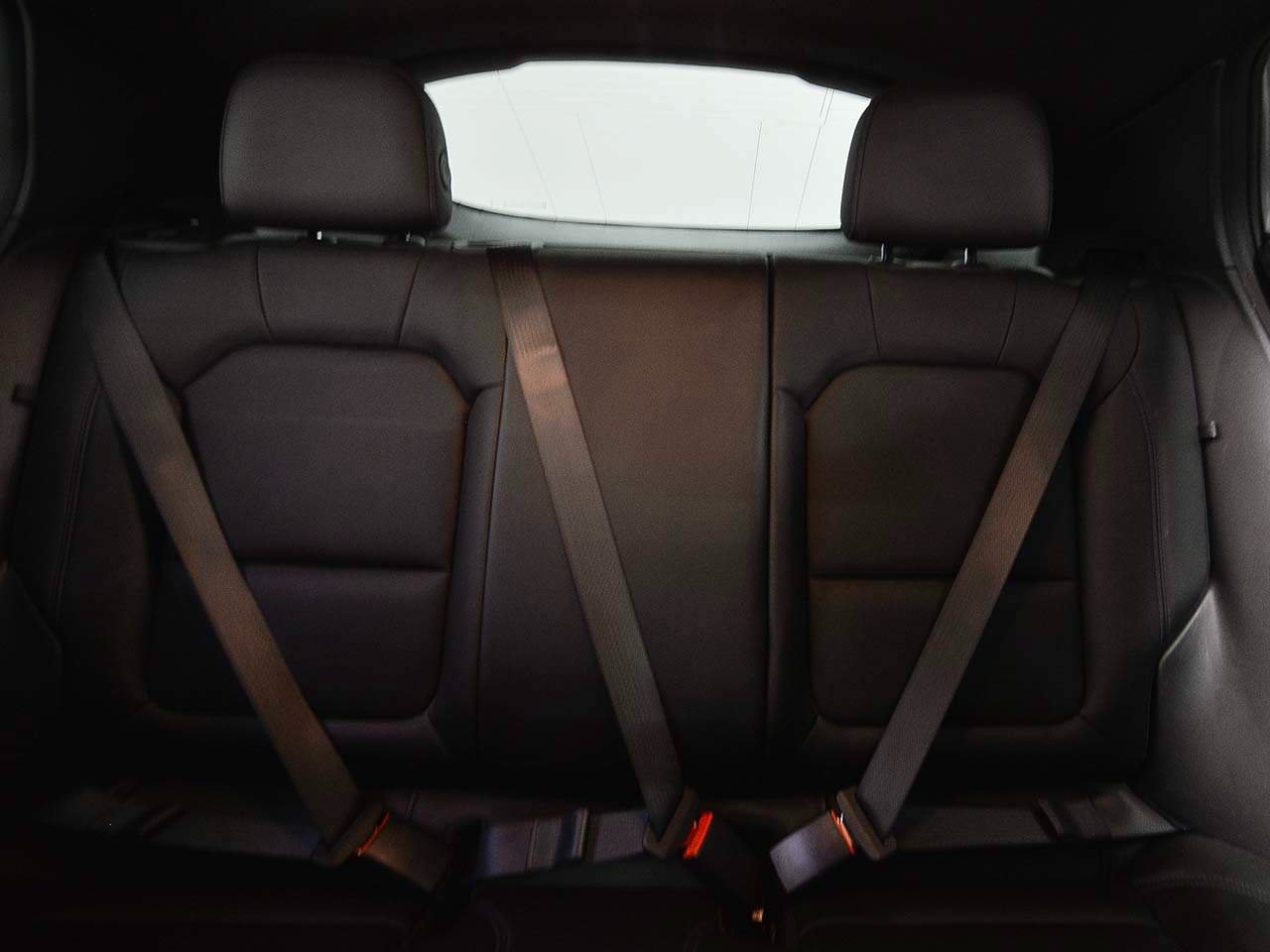 Used 2025 Buick Envista Sport Touring w/ Convenience I Package FWD image 8