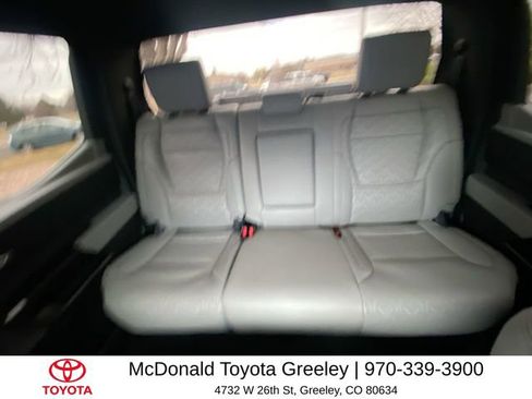 Used 2025 Toyota Tundra Limited AWD/4WD image 22