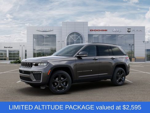 New 2026 Jeep Grand Cherokee Limited w/ Limited Altitude Package image 2