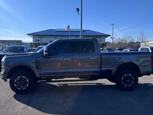 Used 2024 Ford F350 Platinum w/ Tremor Off-Road Package image 8
