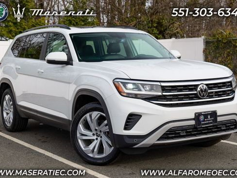 Used 2022 Volkswagen Atlas SE image 1