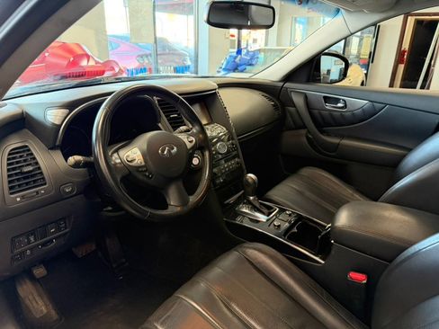 Used 2016 INFINITI QX70 2WD w/ Premium Package image 20