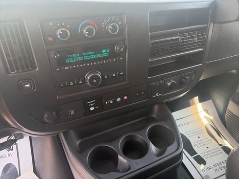 Used 2020 Chevrolet Express 2500 Extended w/ Enhanced Convenience Package RWD image 13