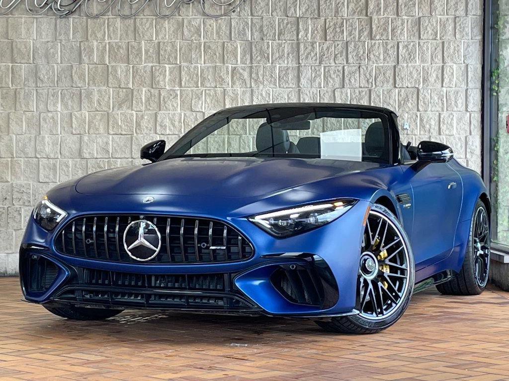Used 2022 Mercedes-Benz SL 63 AMG 4MATIC image 2