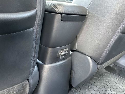 Used 2020 Nissan Kicks SR w/ SR Premium Package FWD image 14