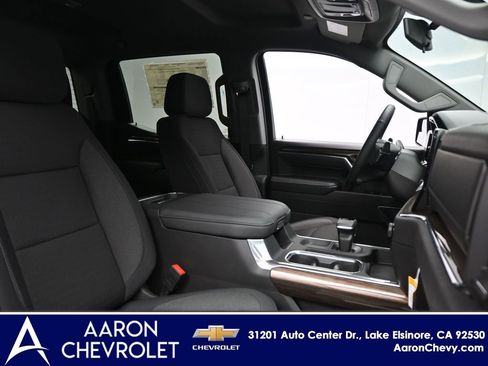 New 2025 Chevrolet Silverado 1500 LT w/ LPO, Dark Essentials Package image 19