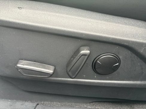 Used 2025 Ford Mustang Mach-E Select w/ Comfort Package Lite AWD/4WD image 23