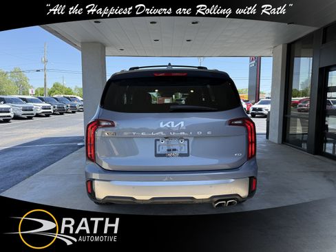 Used 2025 Kia Telluride S AWD/4WD image 8