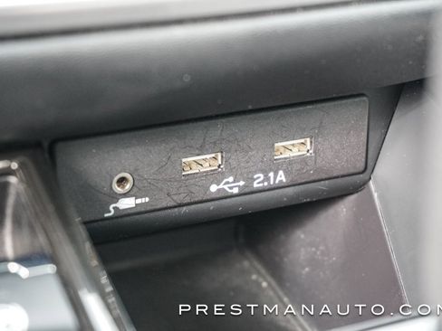 Used 2022 Subaru Outback Limited image 44