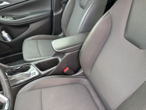 Used 2021 Buick Encore GX Preferred w/ Sport Touring Package image 10