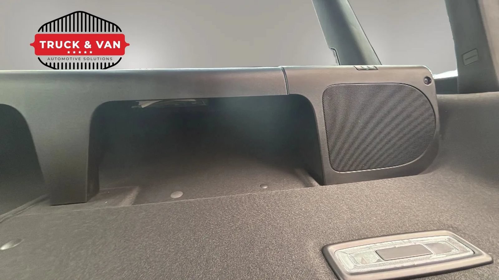 Used 2024 Chevrolet Brightdrop 600 w/ Battery Pack, Max Range AWD/4WD image 32
